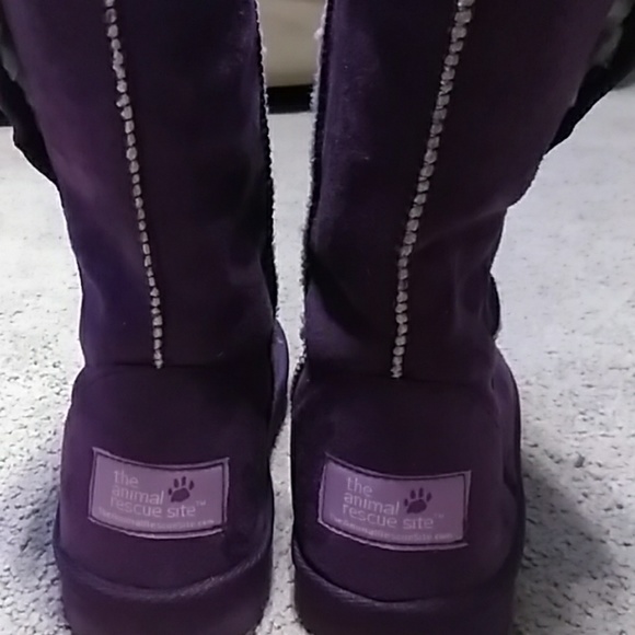 Make offer! Purple pawprint boots Make an offer!! - Picture 3 of 8